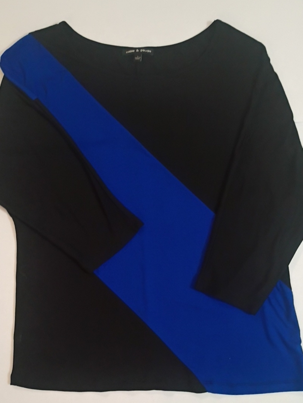 Cable & Gauge Black and Royal Blue Colorblock Long Sleeve Top